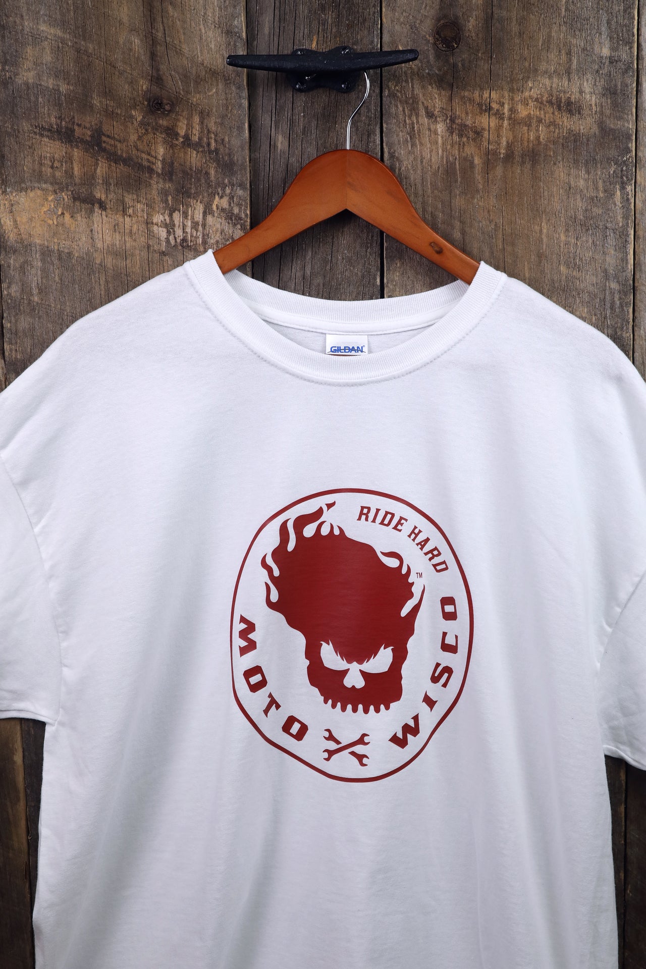 Moto Wisco 9" Red Circle Logo White T-Shirt